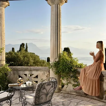 Hotel Cortine Palace 5*