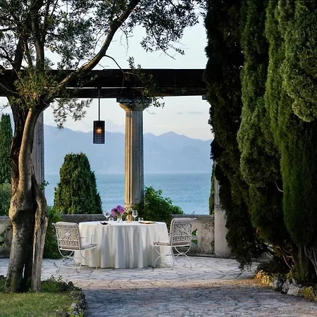 Hotel Cortine Palace 5*