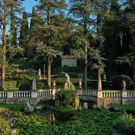 Hotel Cortine Palace