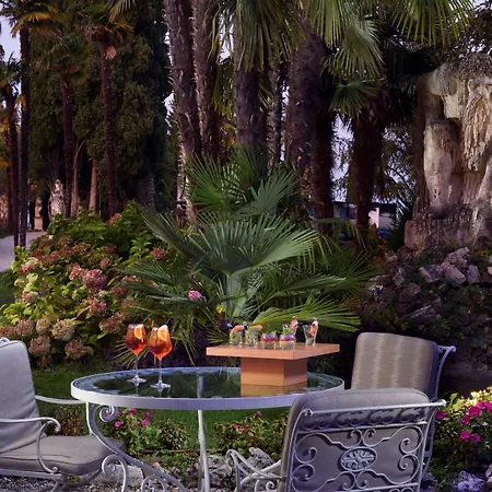 Hotel Cortine Palace