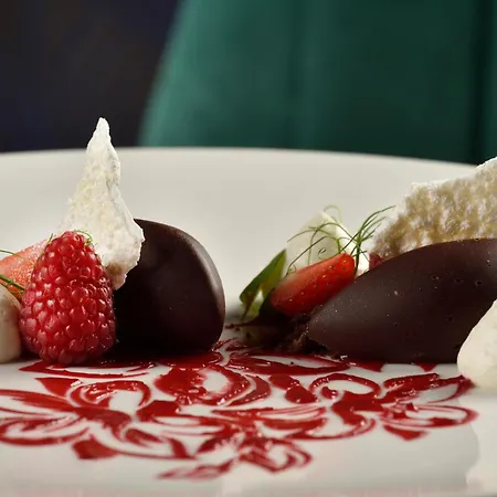 Cortine Palace Relais Chateaux 5* סירמיונה