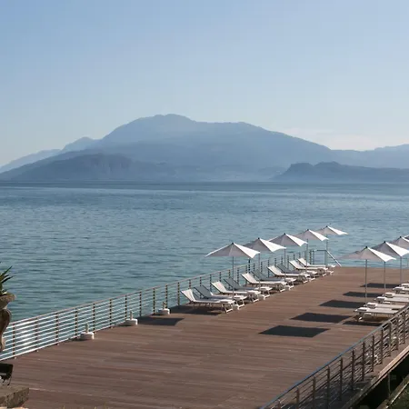 Cortine Palace Relais Chateaux ホテル シルミオーネ