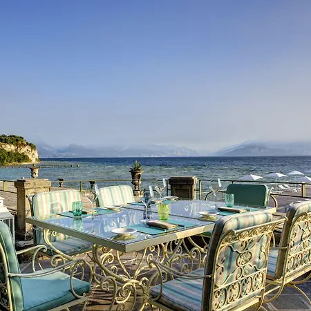 Cortine Palace Relais Chateaux シルミオーネ