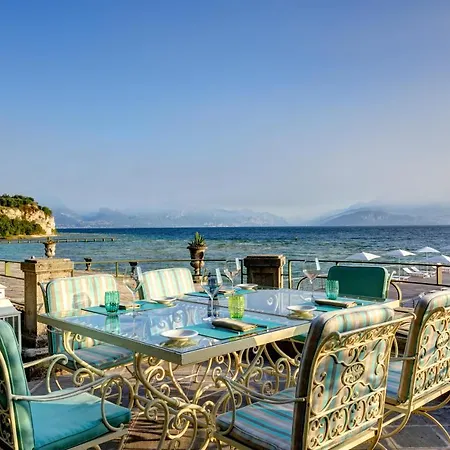 Cortine Palace 5*